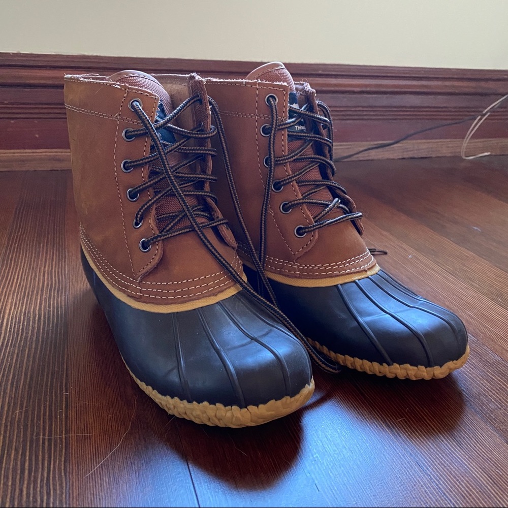 Duck Boots - All weather - Women’s size 9